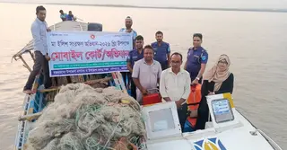 দৌলতপুরে ৪০ হাজার মিটার কারেন্ট জাল জব্দ, ইলিশ বিতরণ